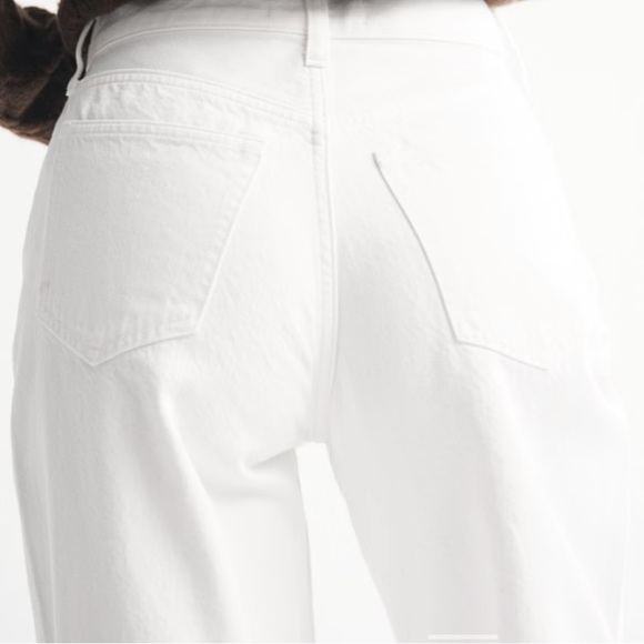 Abercrombie White Wide-Leg Jean - Picture 5 of 10